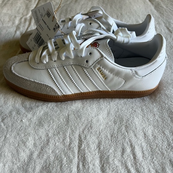 SOLD - Picture 2 of 3